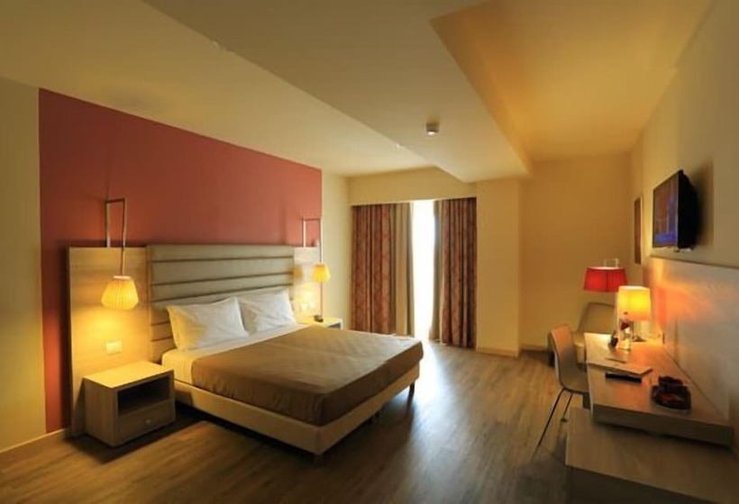 سوییت جونیور, Turin Airport Hotel & Residence