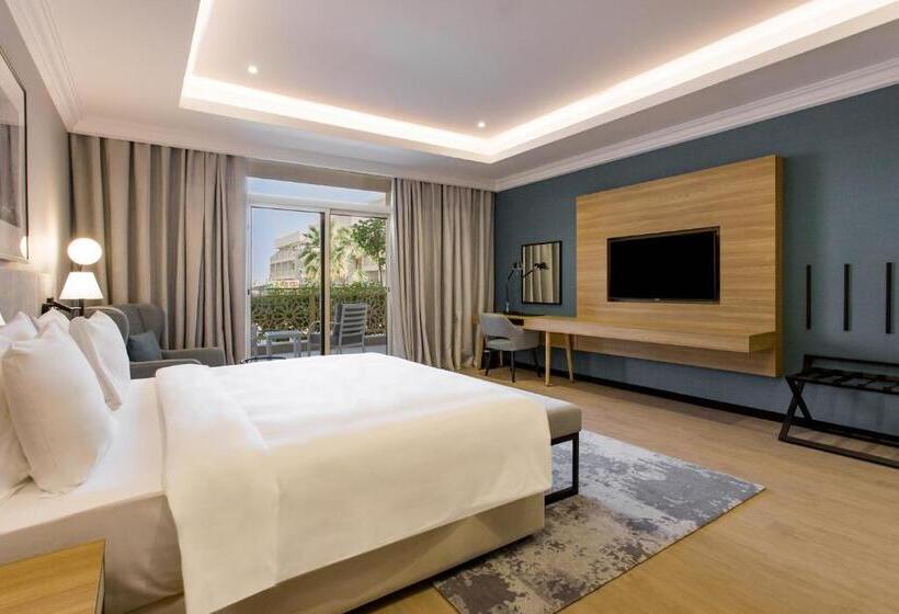 Номер Superior, Radisson Hotel Riyadh Airport