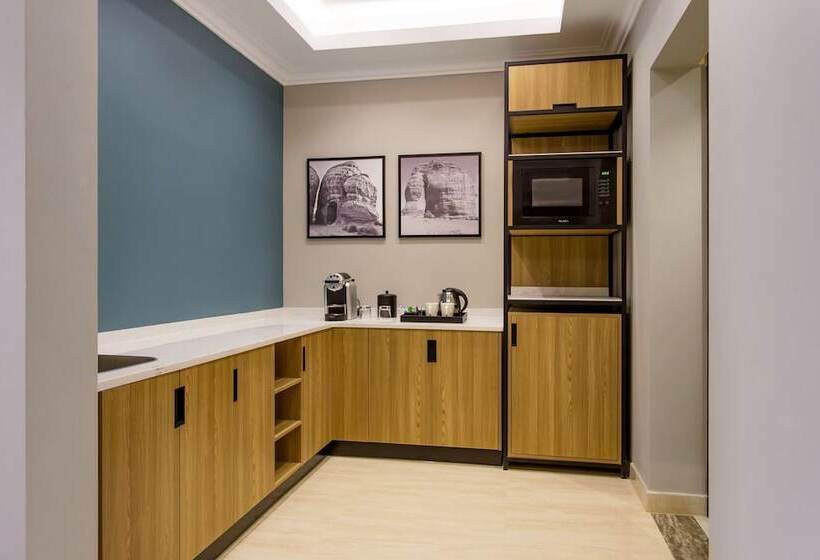 メゾネットスイート, Radisson Hotel Riyadh Airport