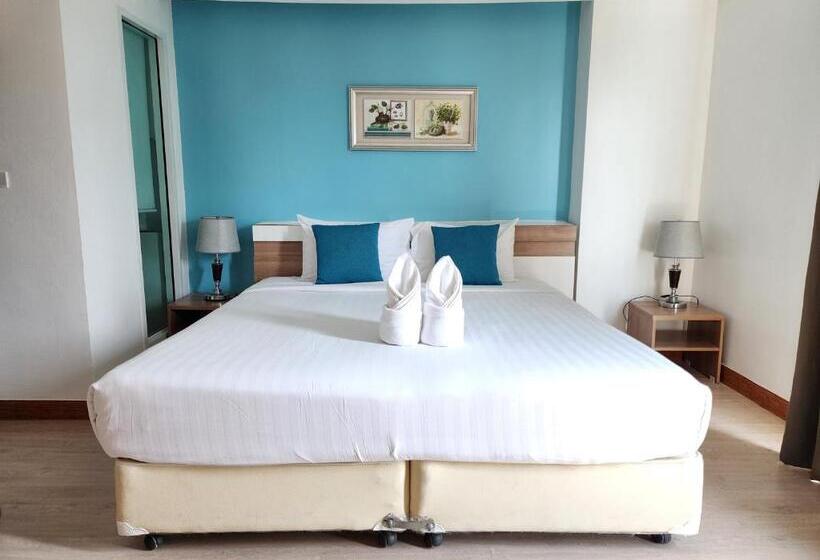 Quarto Deluxe, By Dee At Jomtien