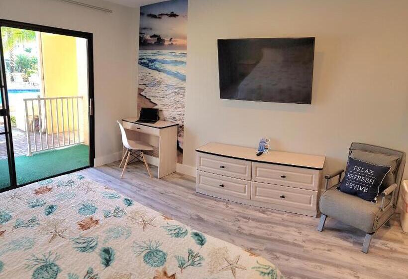 اتاق استاندارد با تخت بزرگ, Satellite Motel