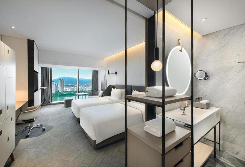 标准间带江景, Crowne Plaza Quanzhou Riverview, An Ihg