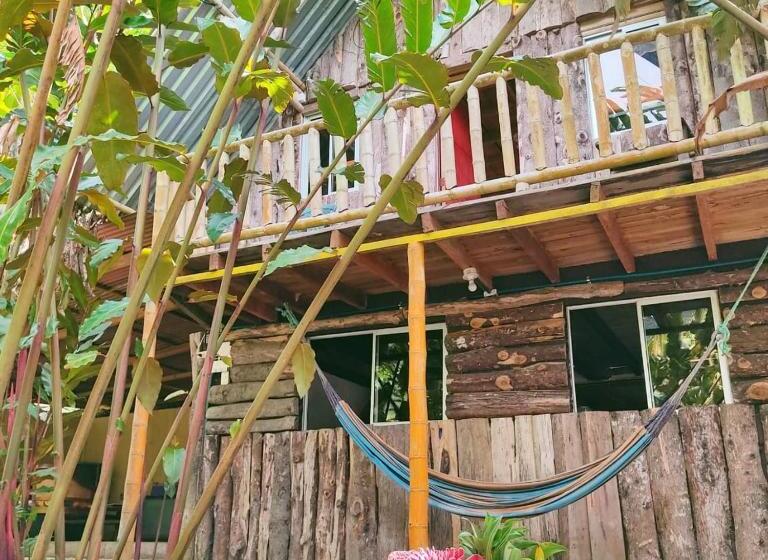 Cabană cu 1 Dormitor, Hospedaje Pance Arí Munani Reserva Natural