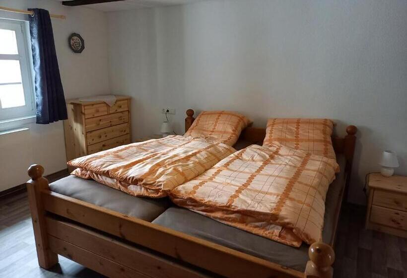 Номер Стандарт, Wollröder Krug