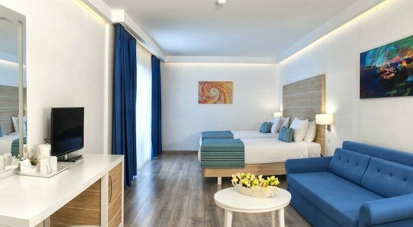 バスタブ付きスーペリアールーム, Garcia Resort & Spa  Ultra All Inclusive