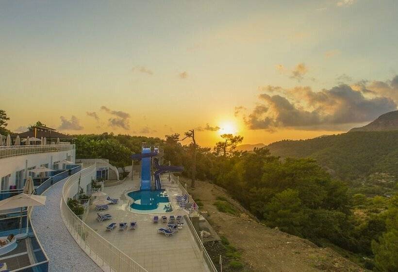 バスタブ付きスーペリアールーム, Garcia Resort & Spa  Ultra All Inclusive