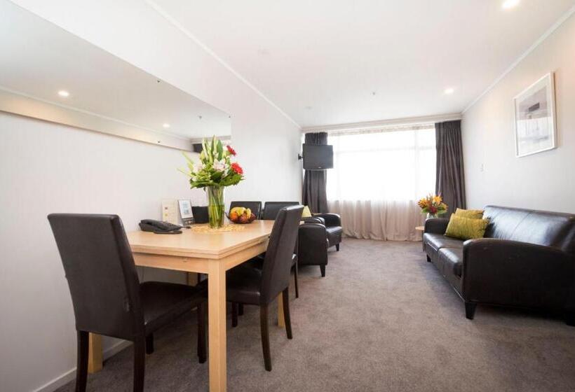 Апартаменты 2 Спальни, Quest On Johnston Serviced Apartments