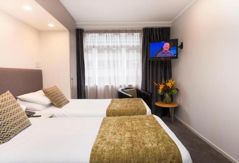 Студия Стандарт, Quest On Johnston Serviced Apartments
