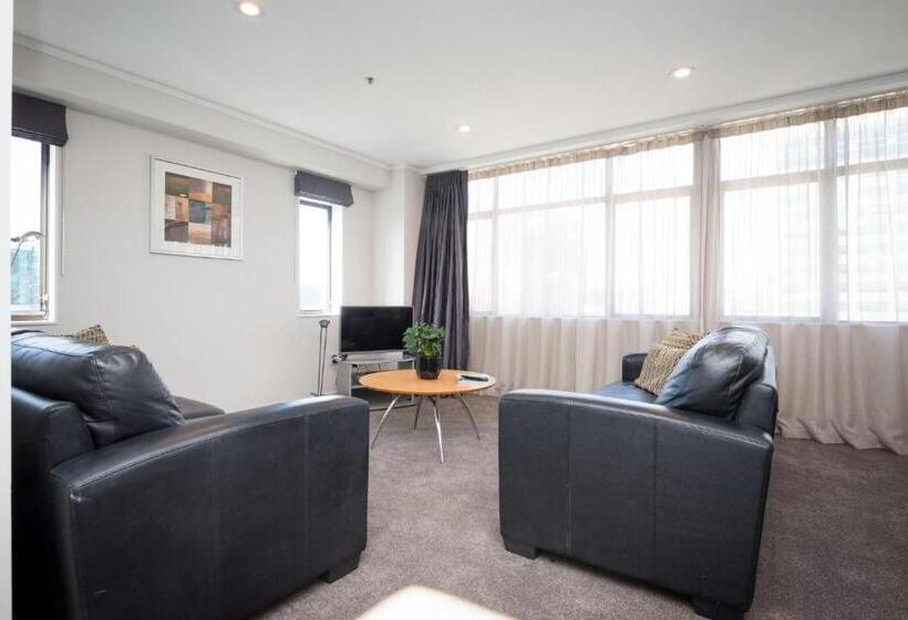 Апартаменты 3 Спальни, Quest On Johnston Serviced Apartments