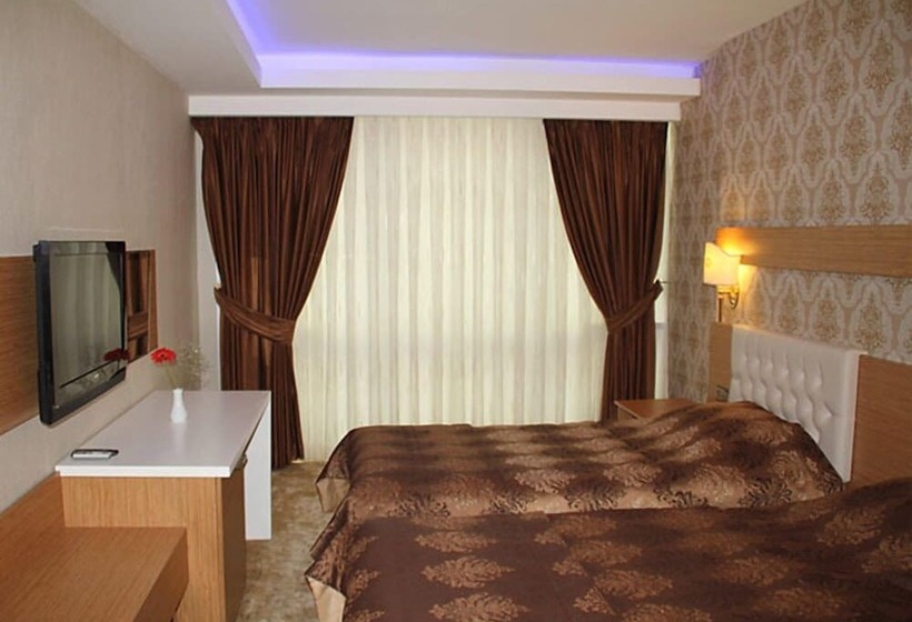 سوییت, Royal Mersin
