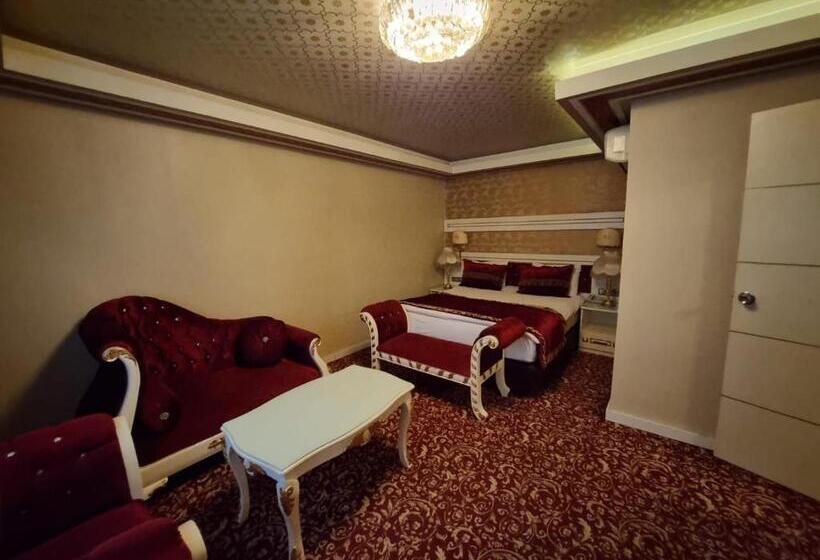 سوییت, Royal Mersin