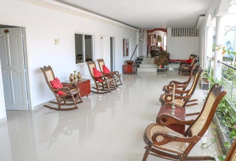 اتاق کلاسیک چهارنفره, Jardines Evans By Geh Suites