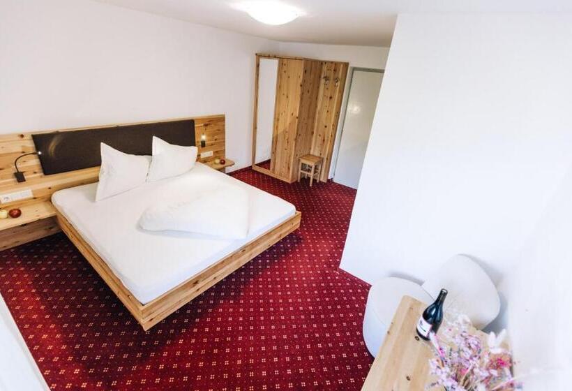 Номер Стандарт Индивидуальный, Amplatz 1523   B&b And Suites