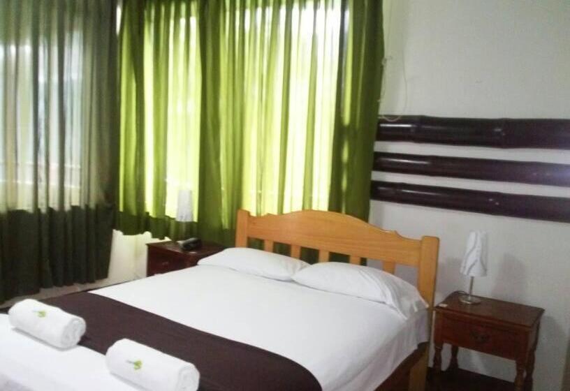 اتاق استاندارد یک نفره, Chanchamayo Inn