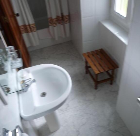 اتاق استاندارد, Hospedaje Roiz