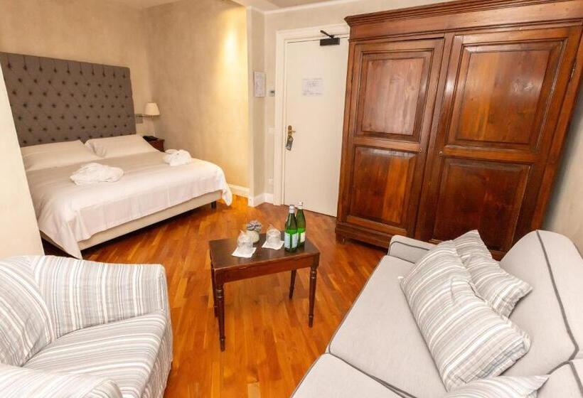 اتاق استاندارد چهار تخته, Albergo Ristorante Il Verbano
