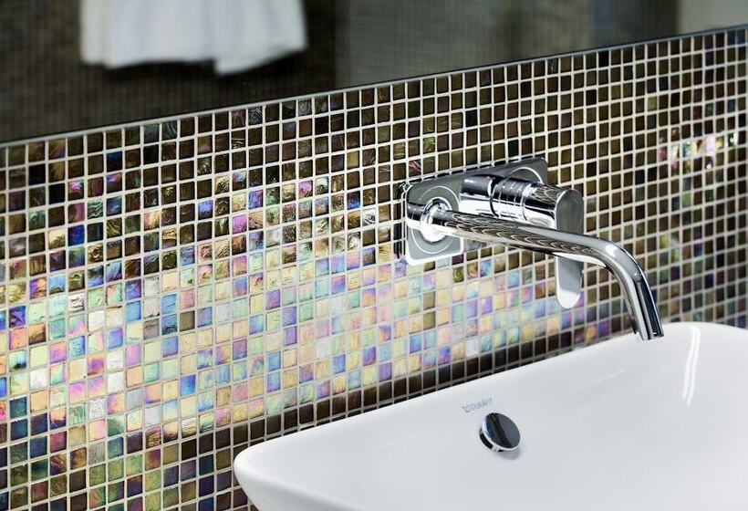 Номер Стандарт, D   Design