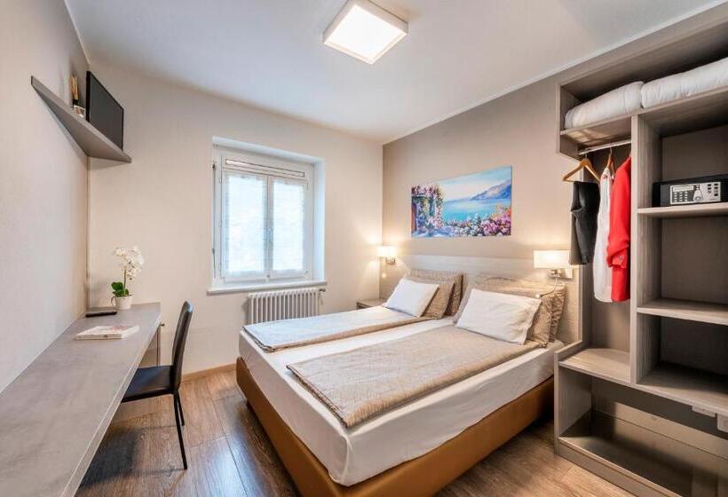 Номер Стандарт, Albergo Ristorante Svizzero
