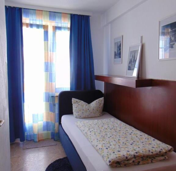 اتاق استاندارد یک نفره, Hostel Heinzelmännchen