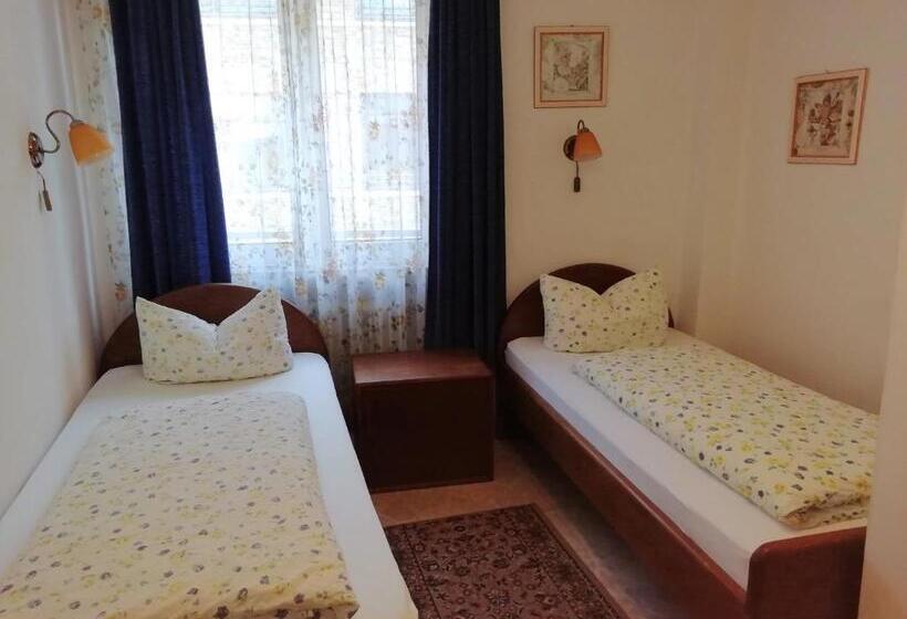 اتاق استاندارد, Hostel Heinzelmännchen