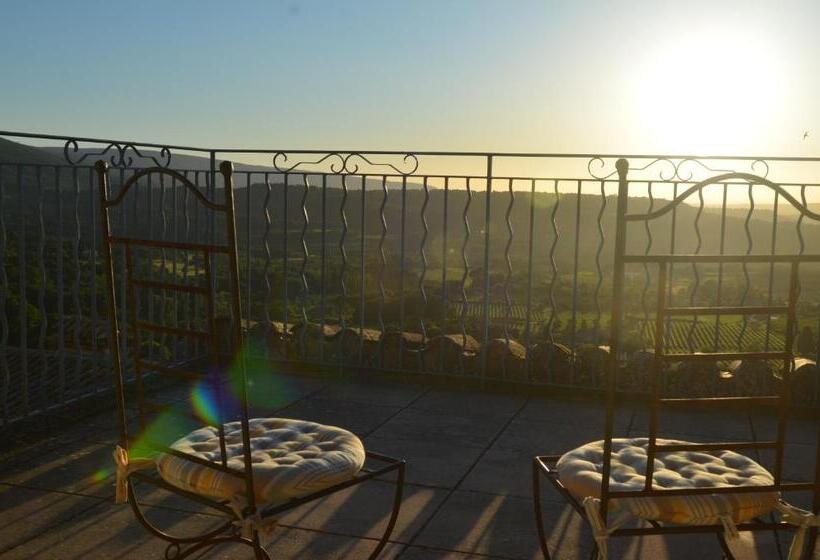 Номер Стандарт с Террасой, Hôtel Restaurant Le César