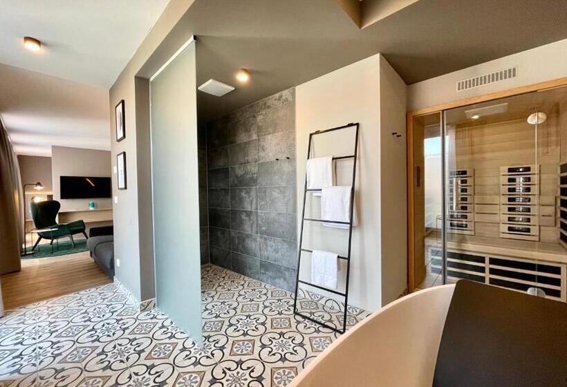 テラス付き１ベッドルームアパートメント, Zeitwohnhaus Suite Hotel & Serviced Apartments