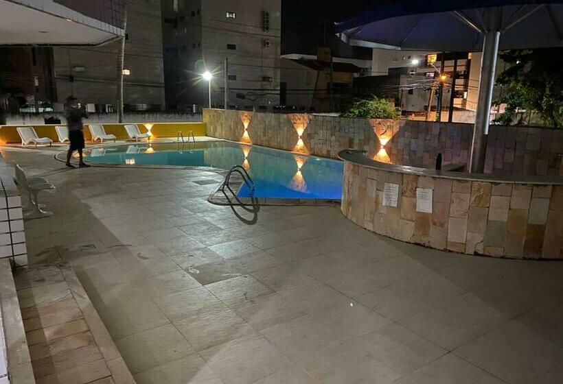 آپارتمان 1 خوابه, Victory Flat Em Intermares