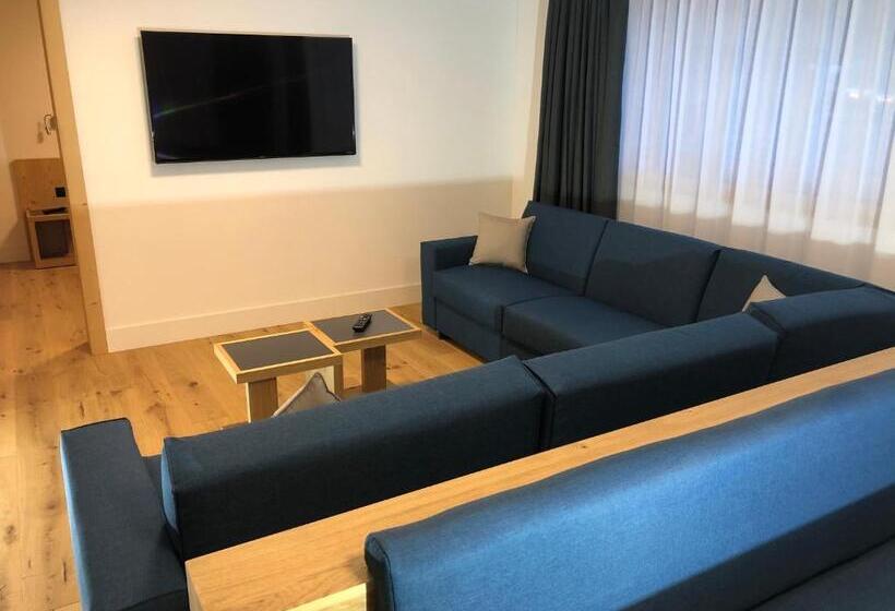 带阳台套房, Catrina Resort