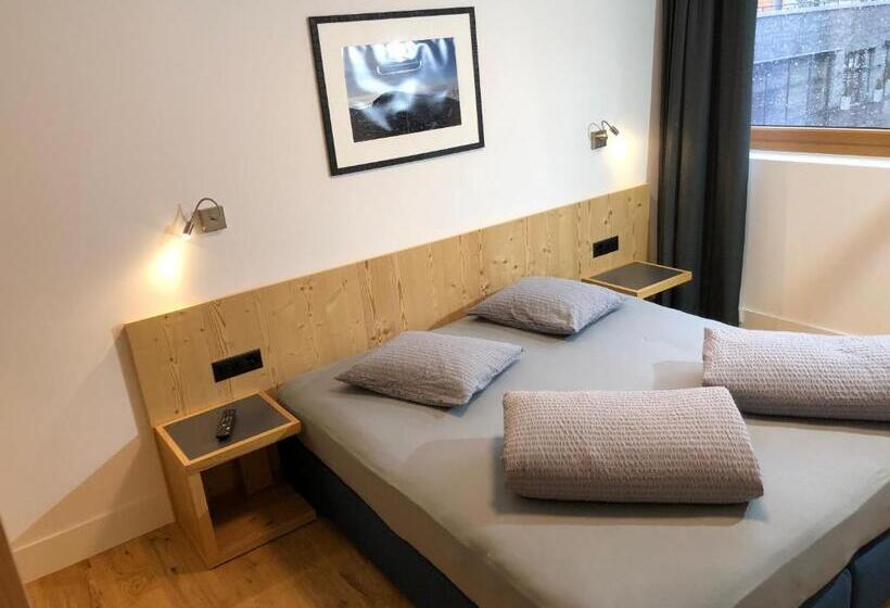 带阳台套房, Catrina Resort