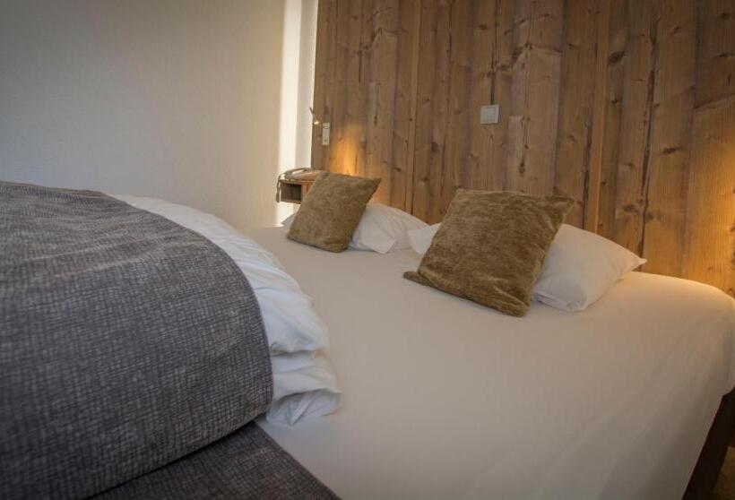 Номер Стандарт, Logis Hotel Des Cépages