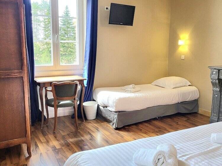 Трехместный Номер Комфорт, Domaine Des Cedres  , Gites Et Insolites