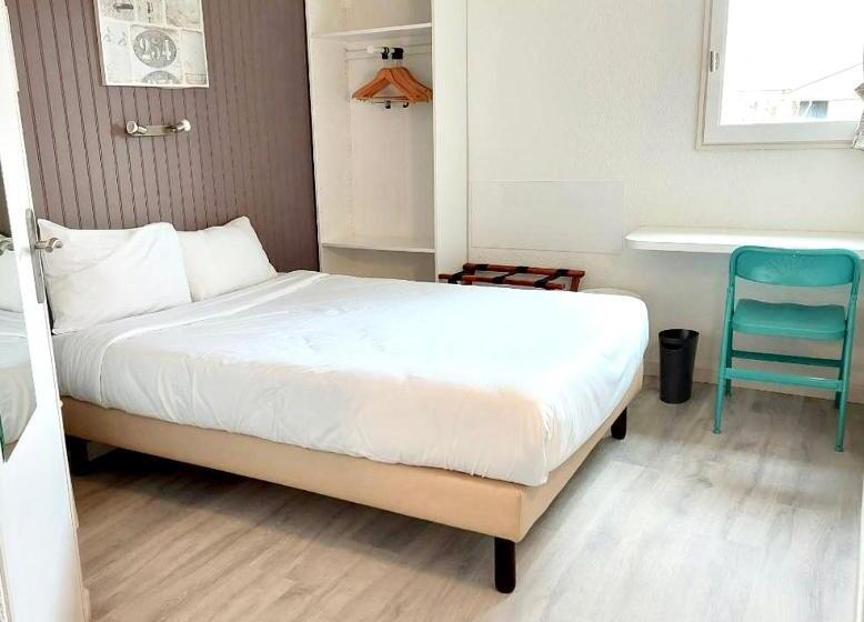 اتاق استاندارد, Logis Hôtel Le Rialto