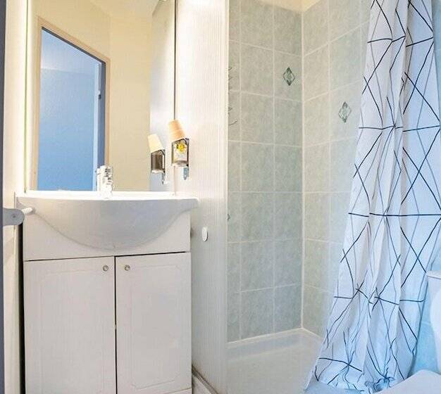 اتاق راحتی, Logis Hôtel Le Rialto