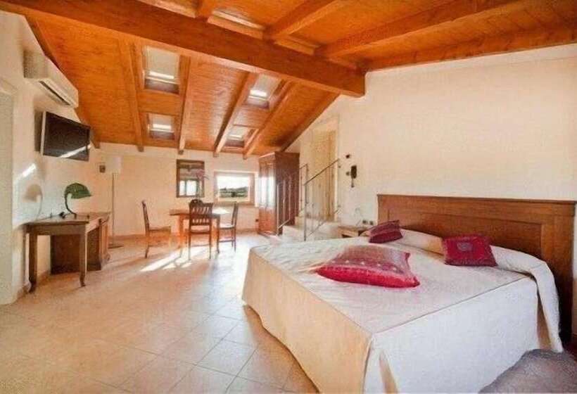 Номер Стандарт, Relais Corte Pontigliardo