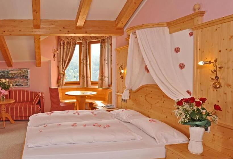 주니어 스위트, Rosa Resort