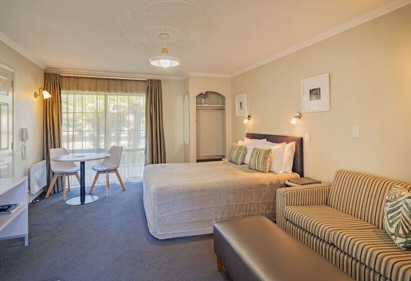 استودیوی سوپریور, Silver Fern Rotorua Suites & Spa