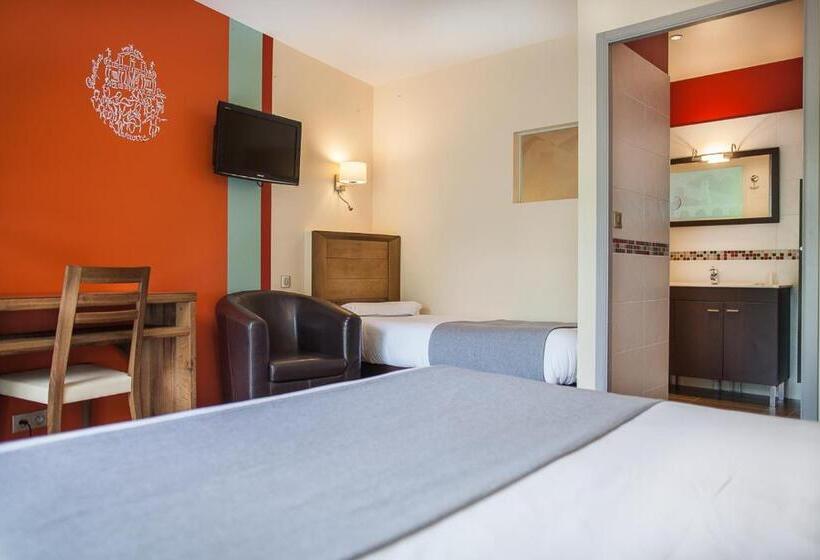 Трехместный Номер Комфорт, Logis Hotel Erreguina