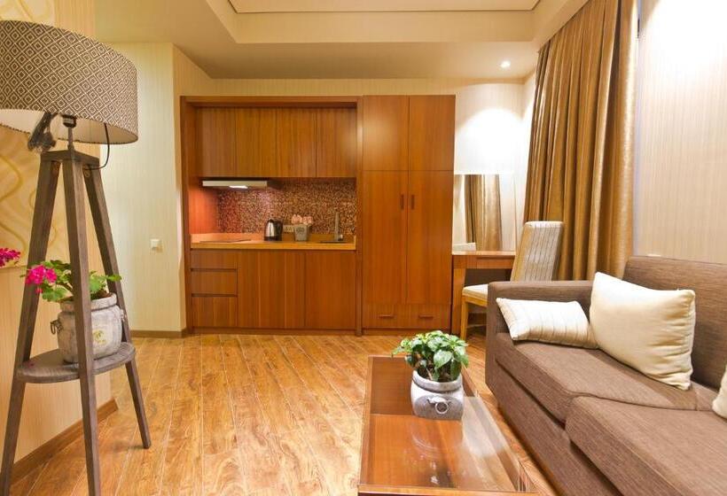 استودیوی استاندارد, Dreamland Oasis Apart
