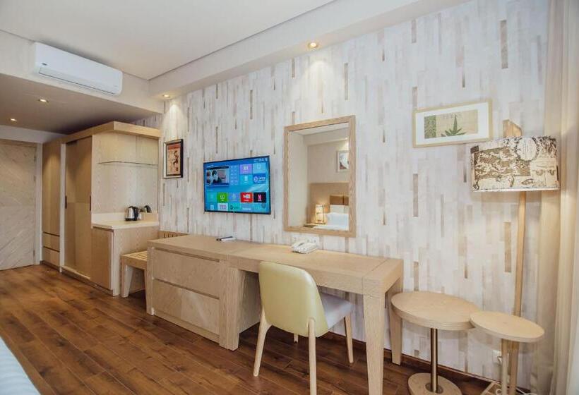 استودیوی استاندارد, Dreamland Oasis Apart