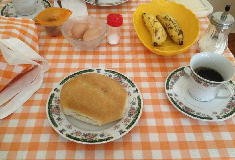 اتاق استاندارد, Sissi's B&b