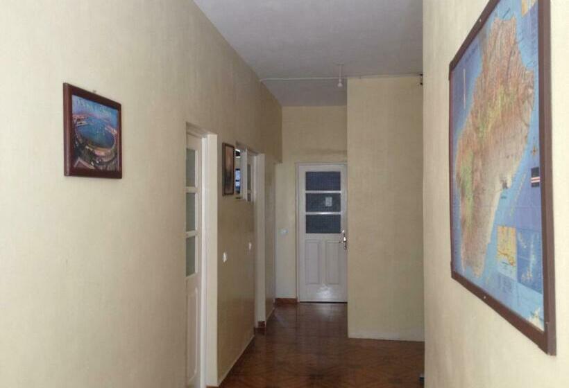 اتاق استاندارد, Sissi's B&b