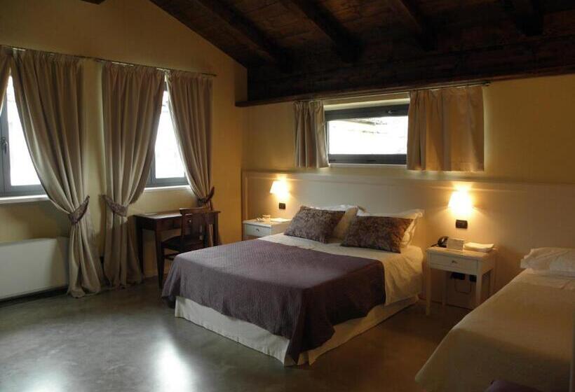 标准三人间, Albergo Della Ceramica