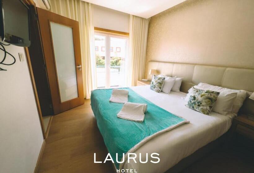 Номер Superior, Laurus