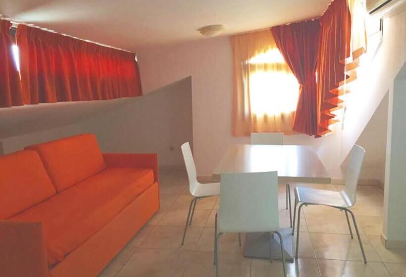 سوئیت 2 خوابه, Resort Park Village