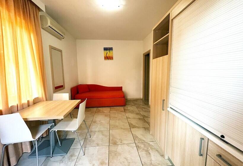سوئیت 2 خوابه, Resort Park Village