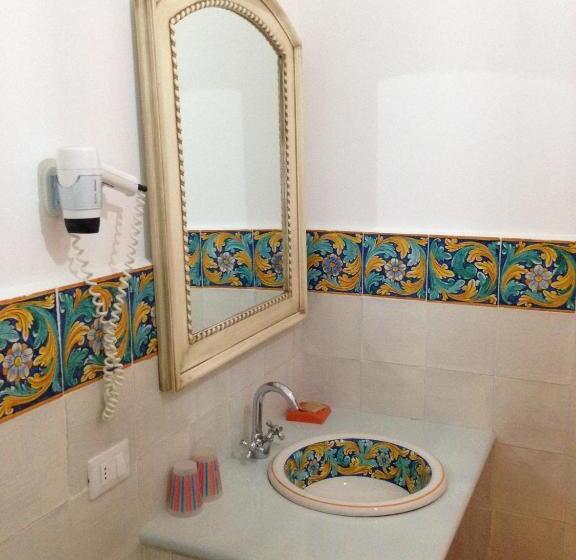 اتاق استاندارد, Rocce Azzurre