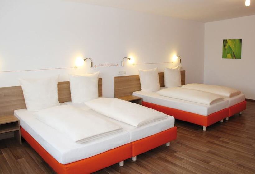 اتاق استاندارد چهار تخته, Orange Hotel Und Apartments