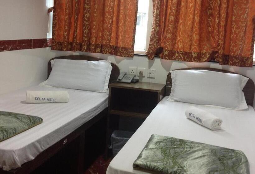 اتاق لوکس خانوادگی, David Lounge