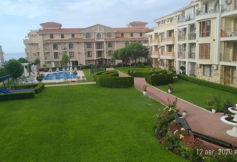 اتاق دوبلکس, Maisonettes In Royal Bay Residence And Spa