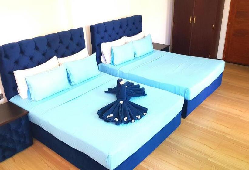 اتاق خانوادگی, White House Hotel Mirissa
